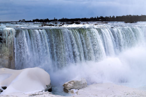ZuralysCaballero_El_Niagara_se_congeló_2025_Concurso